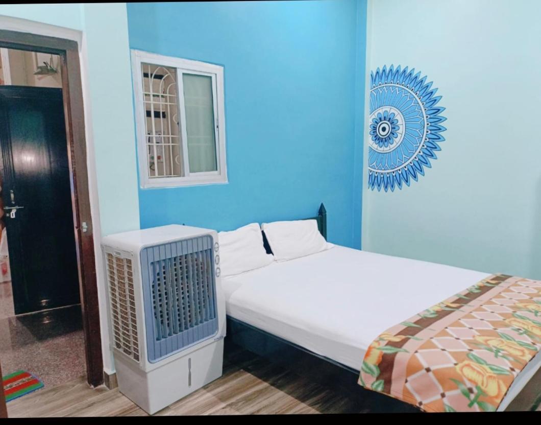 Lotus Paying Guest House พาราณสี ภายนอก รูปภาพ